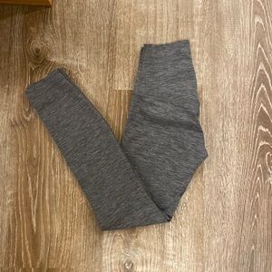 Lululemon Align size 0 Heathered Black 25 inch inseam excellent condition